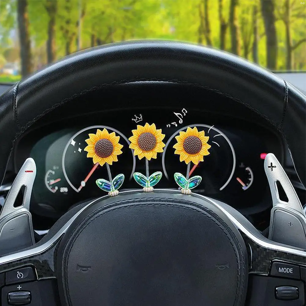 Creative Car Ornaments Shaking Head Cute Fresh Sunflower Center Console Rearview Mirror Ornaments Car Accessories NEW Year Gifts