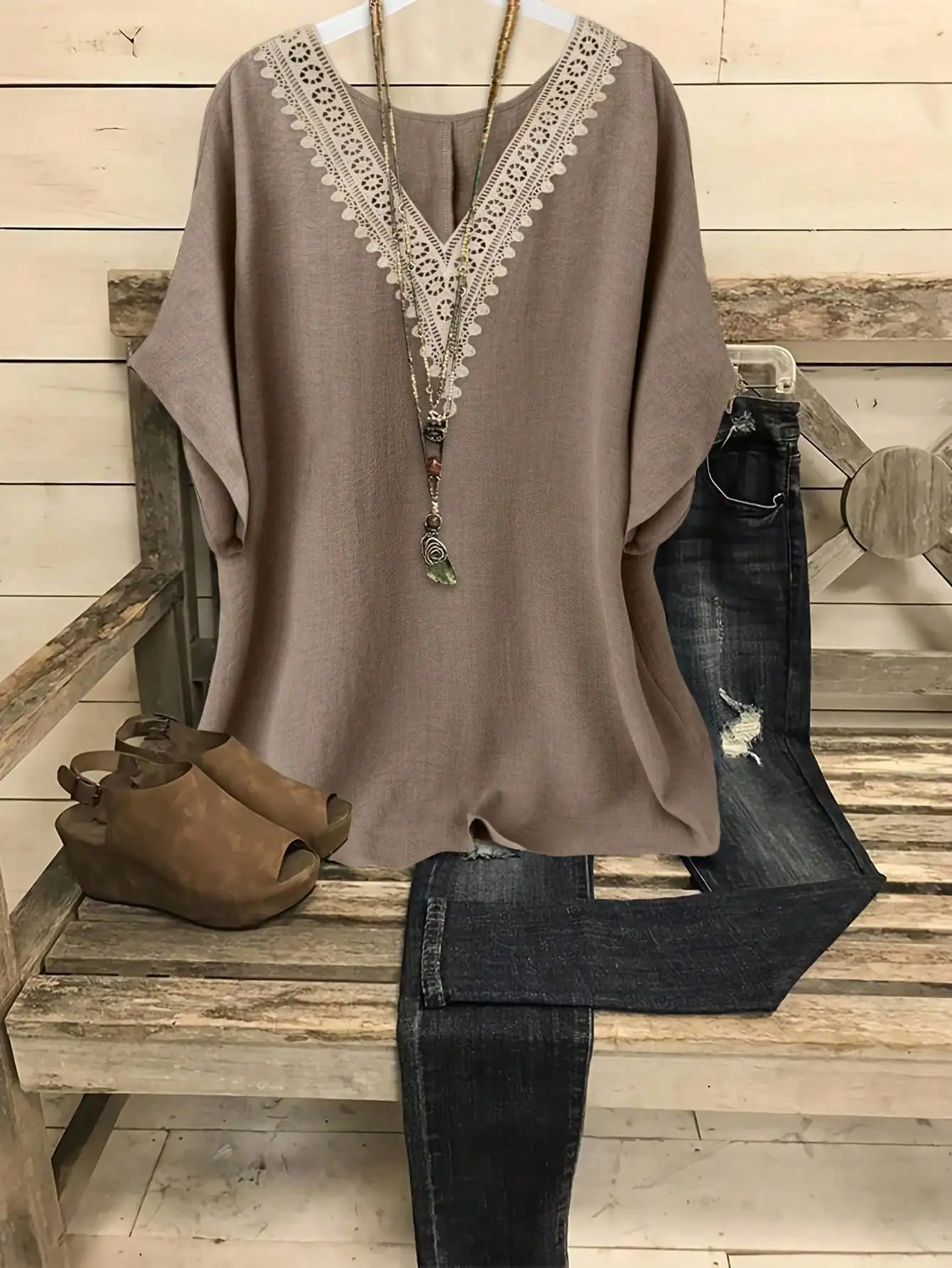 

Ретро-блузка с V-образным вырезом, кружевной отделкой и рукавами «летучая мышь», свободного кроя, для женщин