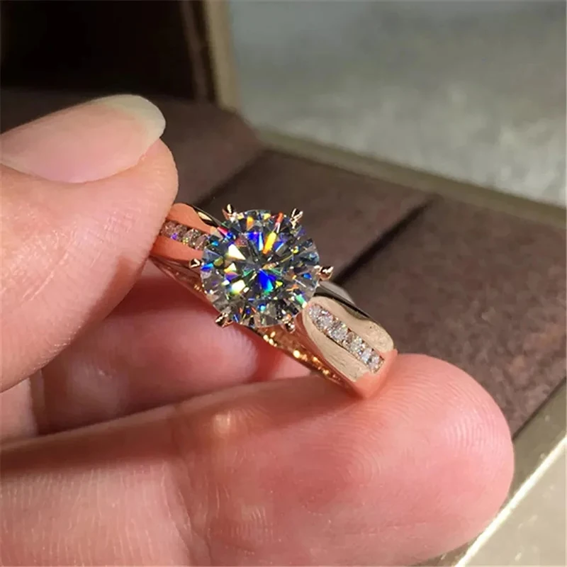 Huitan Round Cubic Zircon 6 Claw Setting Rings for Women Luxury Fashion Silver Color/Rose Gold Color Wedding Band Finger Jewelry