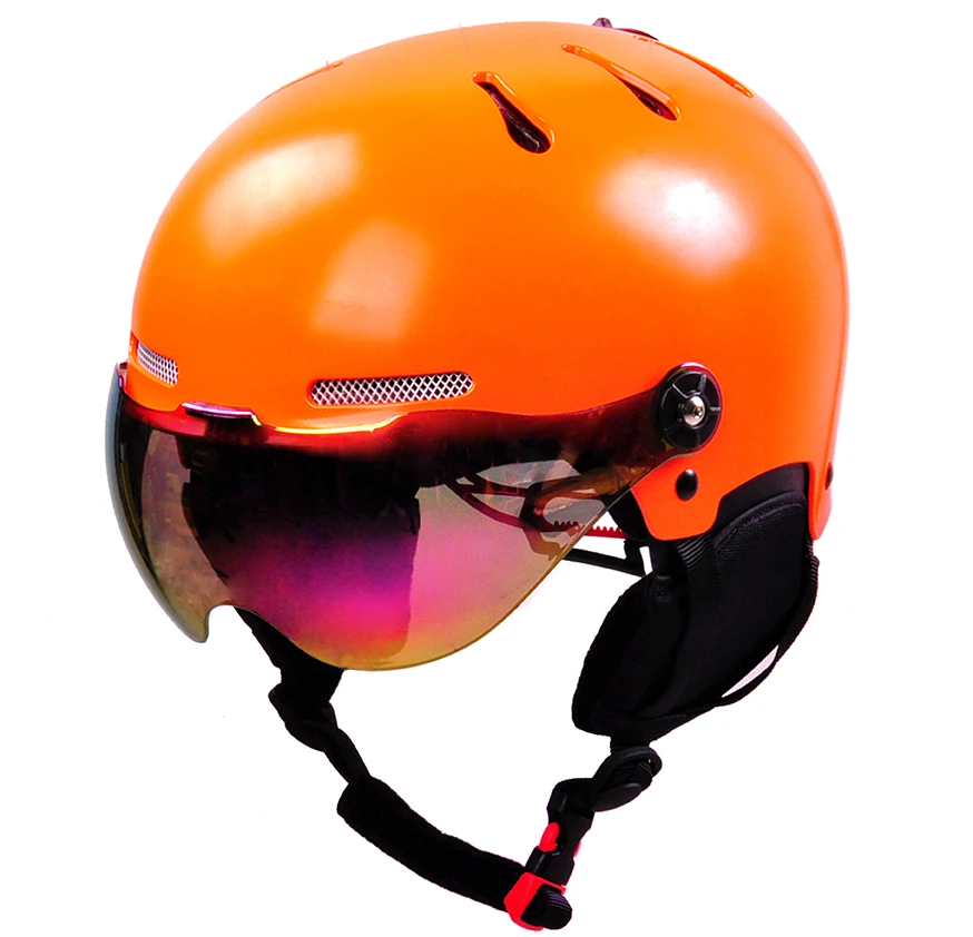 EN 1077 Standard Air Cooling Ski Helmets With Built-in Visor