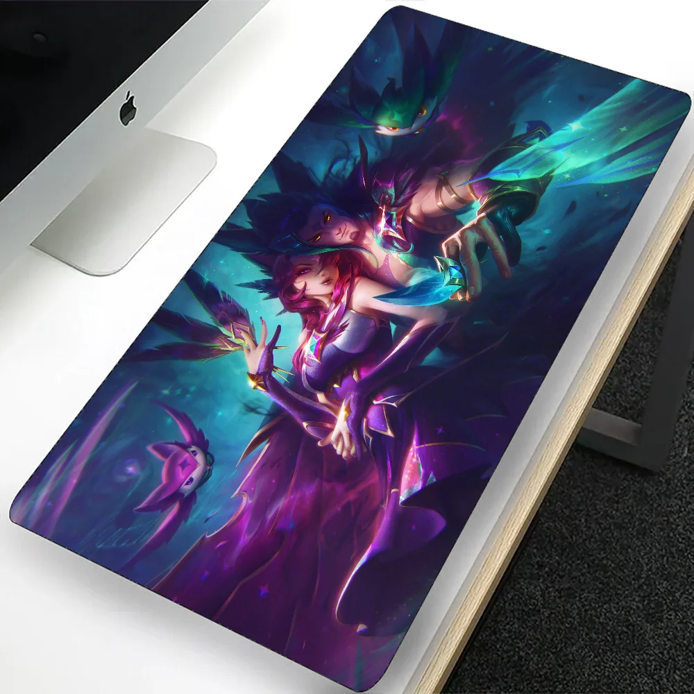 League of Legends Xayah Rakan Large Gaming Mouse Pad Computer Mousepad PC Gamer Laptop Mouse Mat Office Keyboard Mat Desk Pad