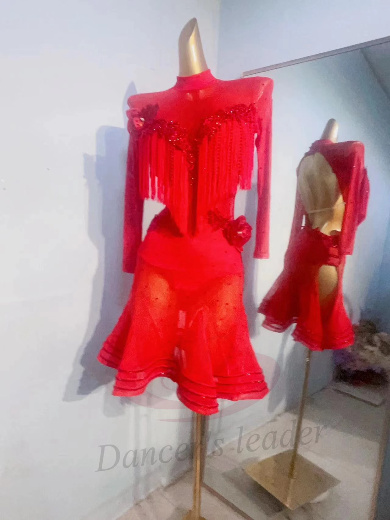 Jupe en maille de diamant rouge personnalisée haut de gamme, Version couleur pour concours de danse latine, avec robe de piscine noire pour spectacle Samba