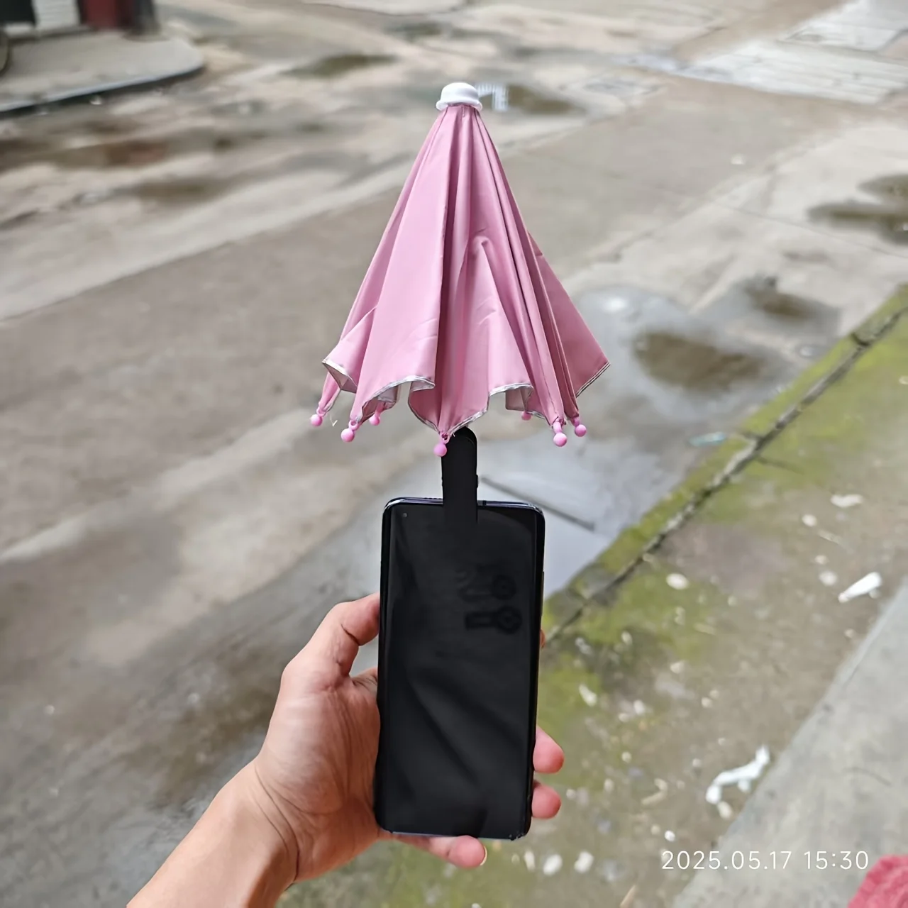 Outdoor Mobile Phone Sunshade, Flower Pot Sunshade, Mini Umbrella with Clip for Easy Installation