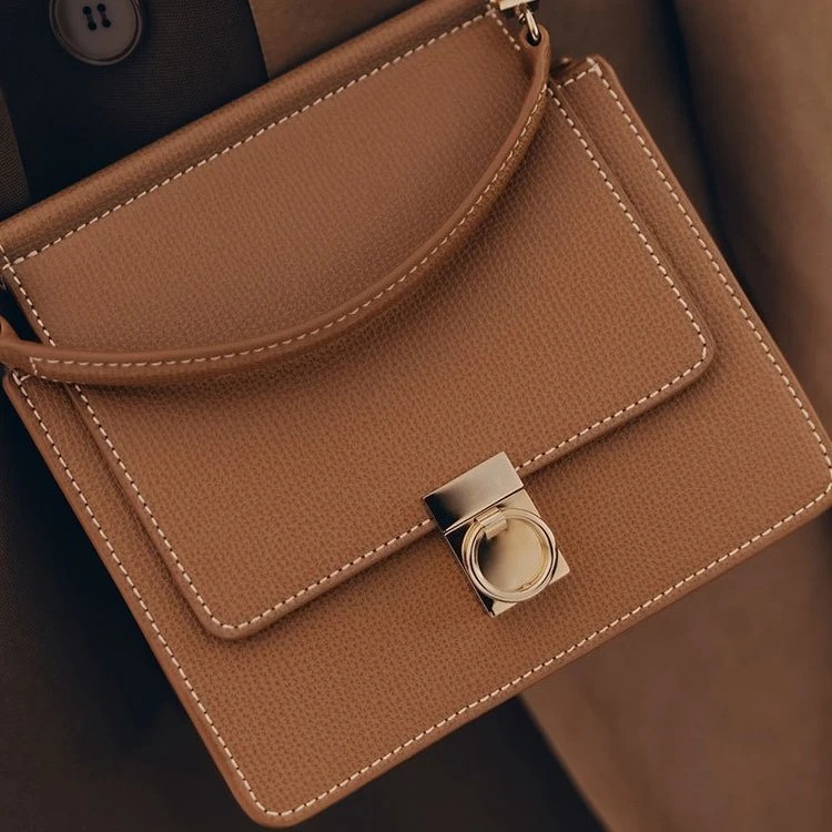 حقيبة يد نسائية محمولة باليد رقم سبعة حقيبة نسائية صغيرة من جلد البقر للأميرة للنساء هدية للفتيات