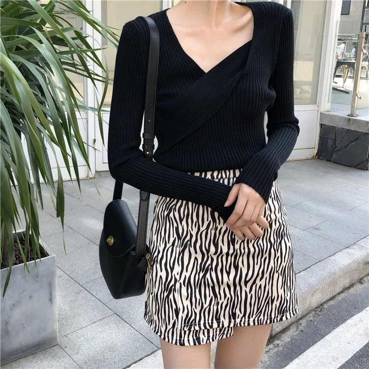 

Женский облегающий вязаный свитер с V-образным вырезом и длинными рукавами, осенне-зимний, модный, корейский стиль, для коррекции фигуры, как базовый слой