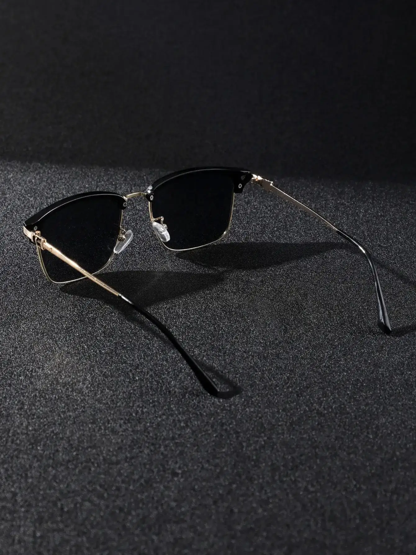 1PC Men's Metal Punk Fashion Glasses Men's Fashion Fashion Glasses ideal choice for gifts ﻿