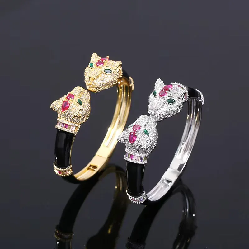 

European and American fashion double-headed leopard open bracelet gold electroplated copper microinset zircon hand jewelry