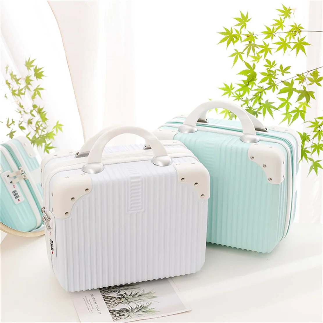 قطعة واحدة من حقيبة مستحضرات التجميل الصغيرة للفتيات الطازجة مقاس 14 بوصة، حقيبة هدايا صغيرة لتخزين اليد