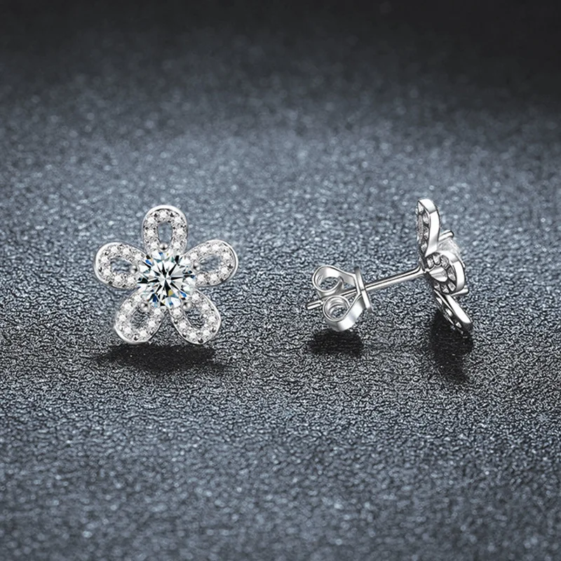 

S925 Silver White Gold Plated 0.5CTx2 D Color Sunflower Cut Moissanite Stud Earrings for Women, Elegant Fine Jewelry Gift