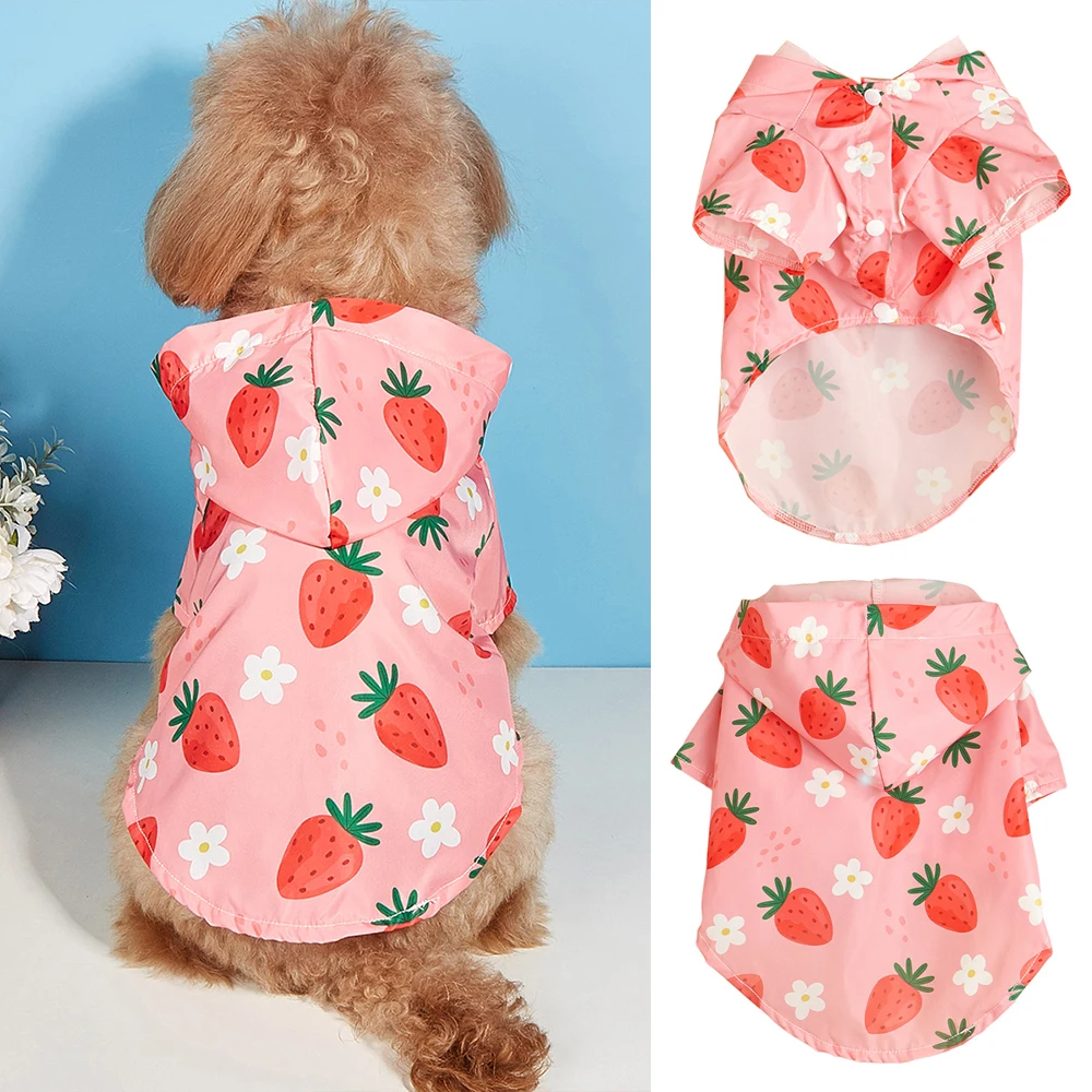 Cartoon Strawberry Pet Raincoats Cute Waterproof Dog Cat Raincoats INS Comfortable Pet Clothing Supply Pet Puppy Raincoats