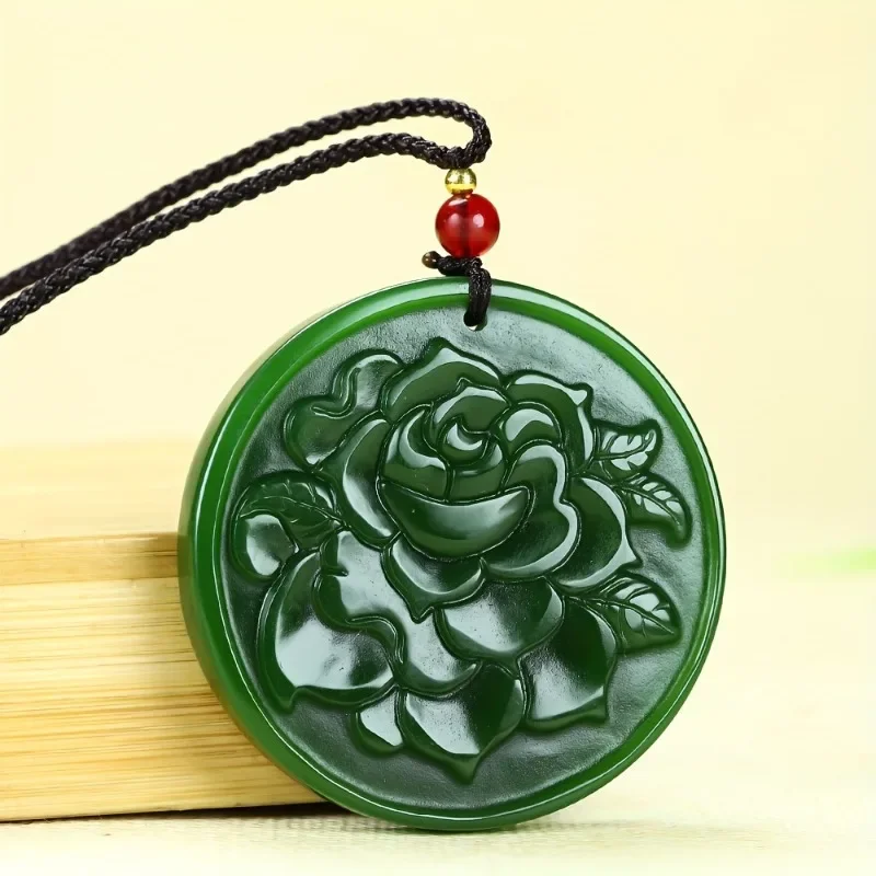 

Natural Fashion Lotus Flower Pendant Jade Necklace Green Round Handmade Carved Couple Jewelry Gift with Lanyard Men and Women
