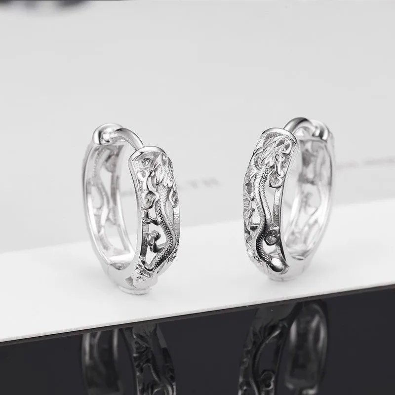 1 Pair Punk Hollow Dragon Carved Ear Buckle Earrings for Men/Women Black Color Hip Hop Street Popular Fashion Cool Ear Jewelry