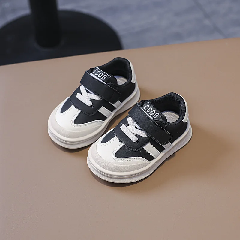 Baskets décontractées pour enfants, chaussures de skate blanches pour enfants, tout match, mode classique, chaussures de sport souples pour garçons et filles