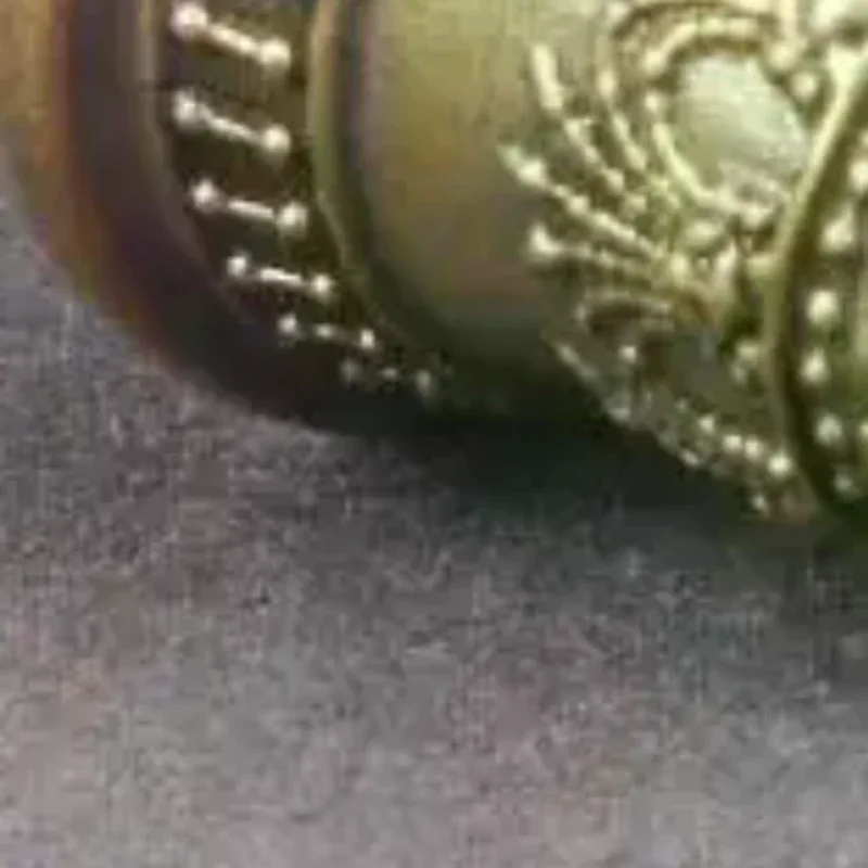 Christmas Bronze Be…