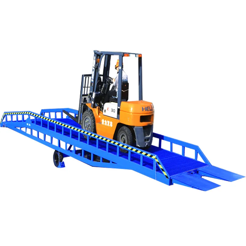 Mobile boarding bridge loading capacity 8 tons 10 tons 12 tons forklift loading, ramp bridge container loading and unloading