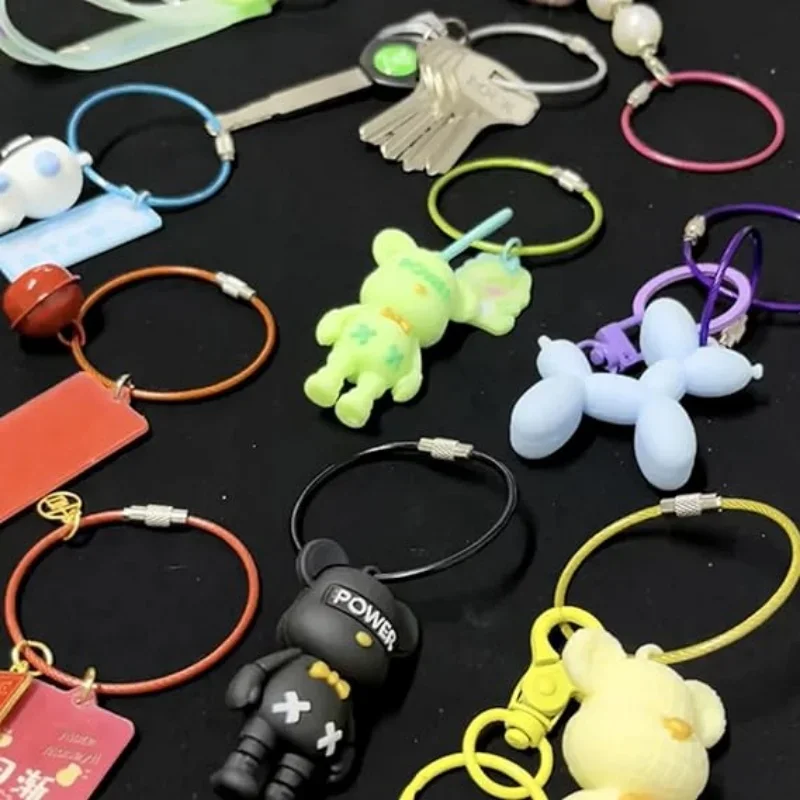 Obrázek 6: 6/12pcs multi-color wear-resistant drát lano klíč prsten hardware malý klíč prsten odnímatelné drát lano prsten boule zamknout příslušenství.