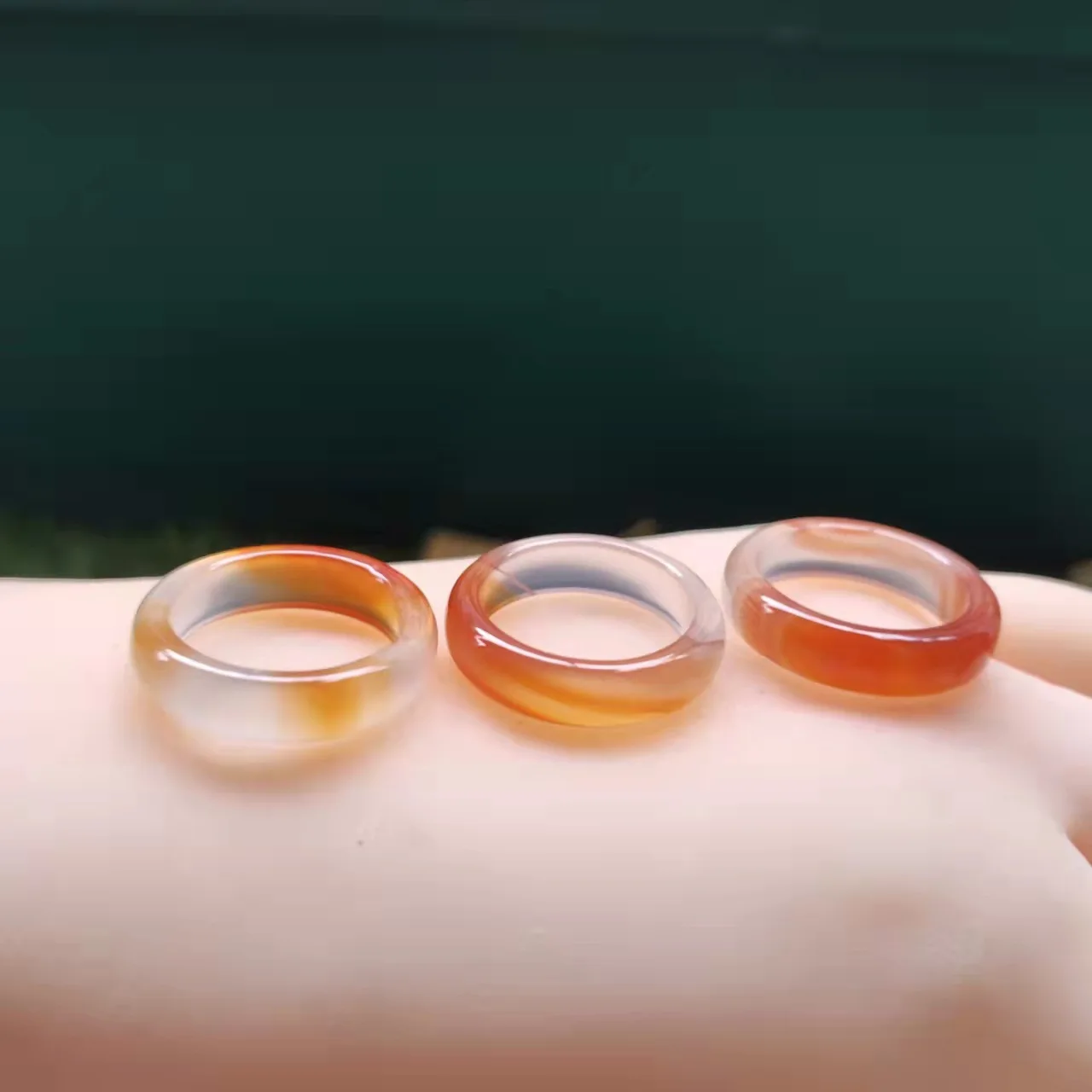 

Fashionable 6mm Ice Embellished Colorful Floating Agate Ring Jewelry For Women Gifts Factory Price Wholesale 10pcs/lot Drop Ship