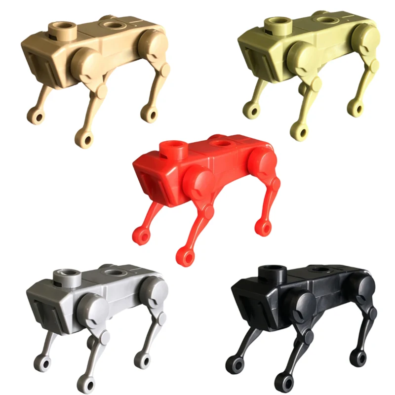 Akcesoria do budowania scenerii militarnych z okresu II Wojny Światowej: klocki konstrukcyjne, ciężki karabin maszynowy, robot, drzewo wilka, model drona UAV, baza wojskowa, ogrodzenie, klocki MOC, zabawki.