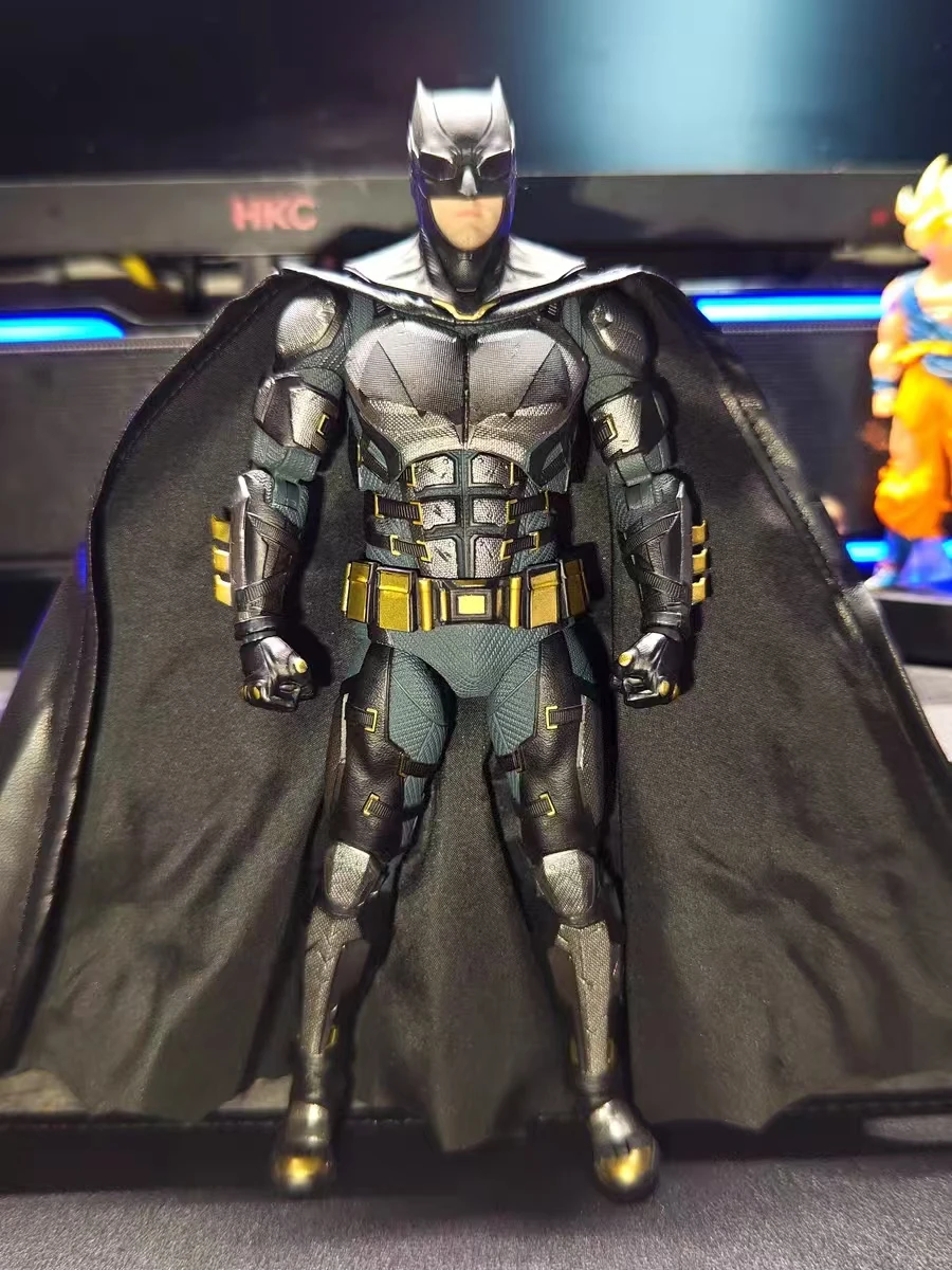 Fondjoy officiële Batman Mera Black Superman tactiek pop handgemaakte ornament actiefiguur model speelgoed cadeau voor jongens echte editie