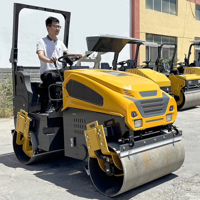 2.5 طن 3 طن 4 طن آلة الضاغطة الصناعية الهيدروليكية تهتز الأسفلت سعر الأسطوانة الطريق للبيع