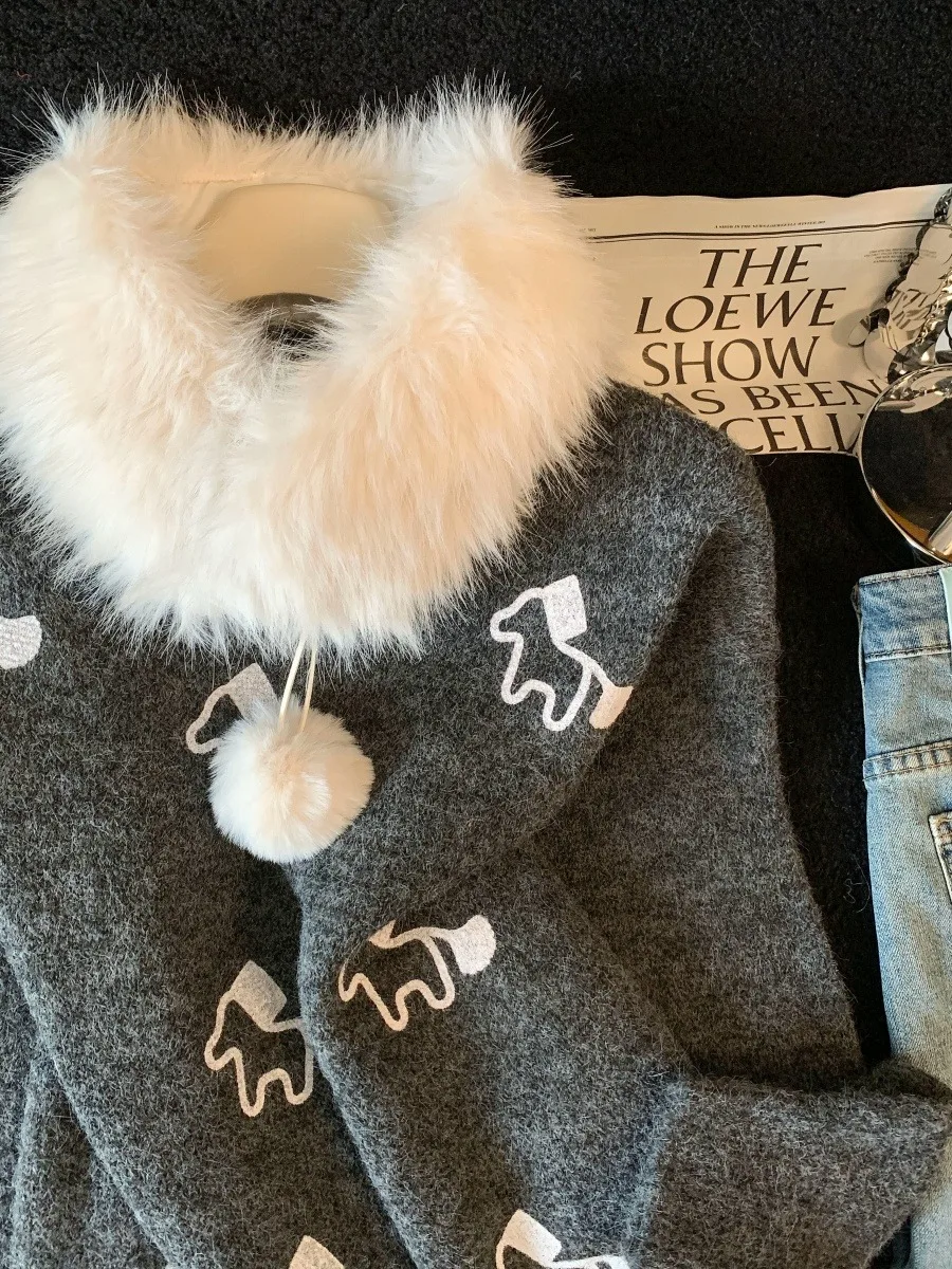 Suéter de punto con bonito diseño pequeño para mujer, Top de punto con cuello de piel desmontable suave y cálido para otoño e invierno