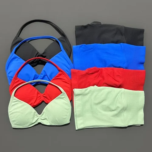 Imagen 2 del producto Conjunto de gimnasio y Yoga de 2 piezas para mujer, sujetador de Yoga con tiras sin costuras, Top de cintura alta, pantalones cortos de entrenamiento, conjunto deportivo, ropa deportiva