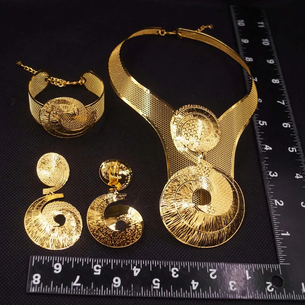 Imagem -02 - Jóias Banhadas a Ouro para Mulheres Colar Brincos Anel Pulseira Acessórios da Menina Moda Yulaili24k