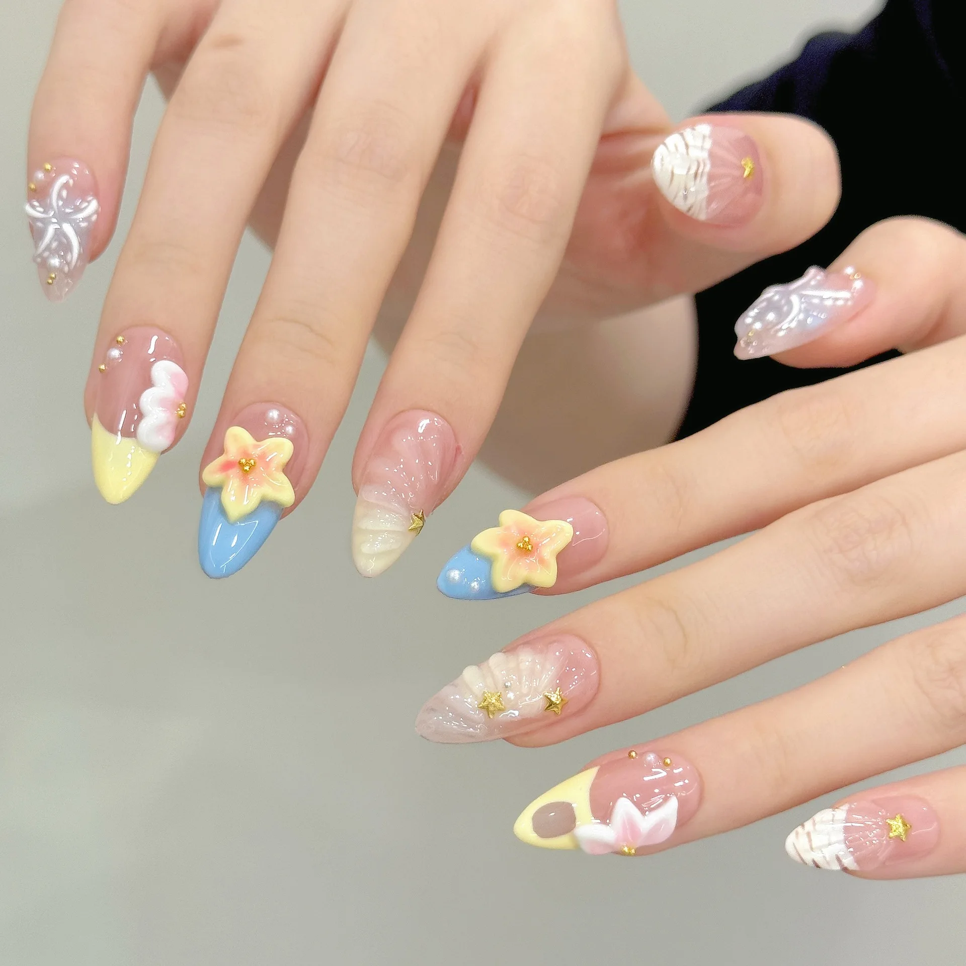 10pcs Pure Hand Pressed Medium Almond Nail Art,Beautiful Fake Nail,Beach Waves, Shell Starfish Flowers,Suitable For Women