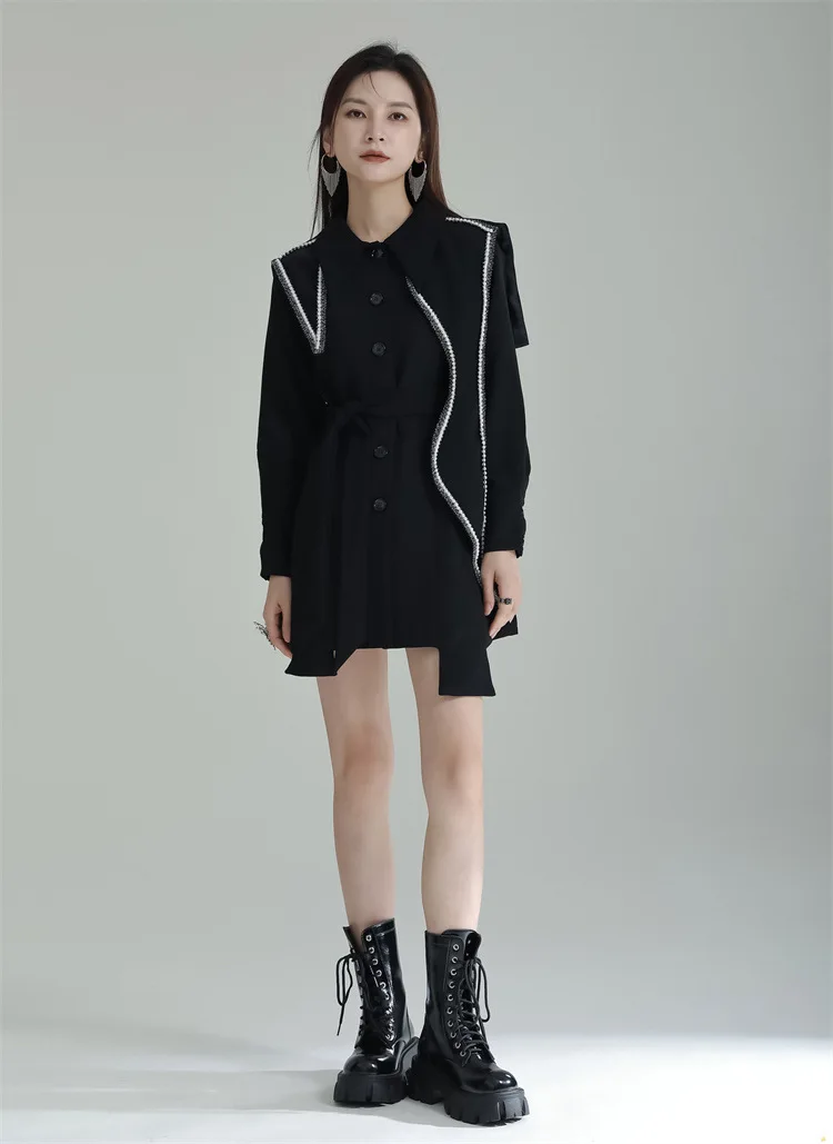 

2024 Spring Fashion New Design Sense Contrast Color Short Dress Rare Black Heavy Industry Dress