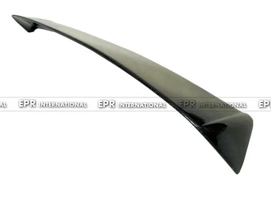 Suitable for Nissan GTR Skyline R32 GTS modification, carbon fiber car top wing installation, rear window spoiler