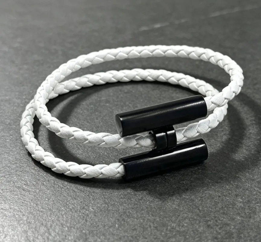 2026 New Silver Clasp Leather Wristband Woven Unisex Fashion Multifunctional Bracelet