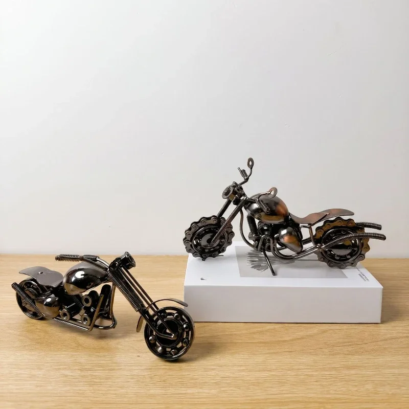 Vintage Metal Motorcycle Model Ornament Hand‑crafted Iron Art Figurine for Living Room Entrance Desktop Home Decor Gift