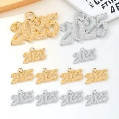 12 قطعة 2025 عدد السنة دلايات المعلقات DIY بها بنفسك صنع المجوهرات قلادة سوار المفاتيح الهدايا عدد قلادة قلادة جالبة للحظ