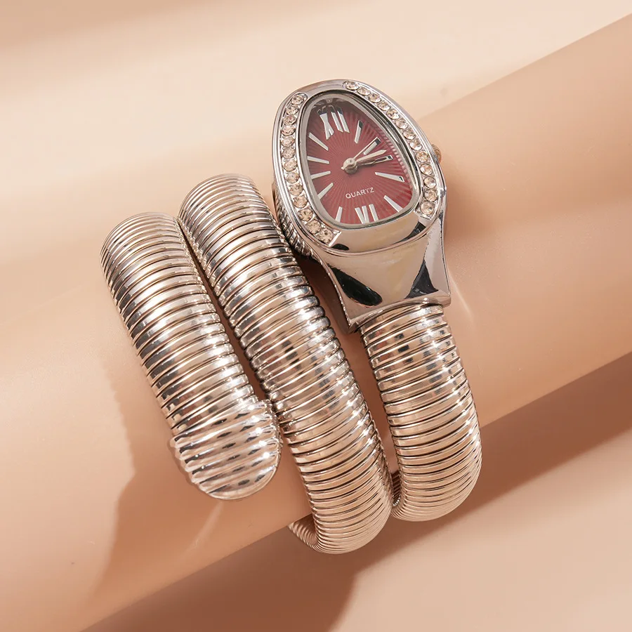 

New Fashion Cuff Bangles for Women Snake Shape Quartz Watches Luxury Rhinestone Roma Dial Wristwatch Girls Clock Accessories