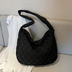 Women Large Capacity Quilted Tote Bag Winter Warm Lightweight Down Cotton Padded Plaid Shoulder Bags Underarm Bags Puffy Handbag