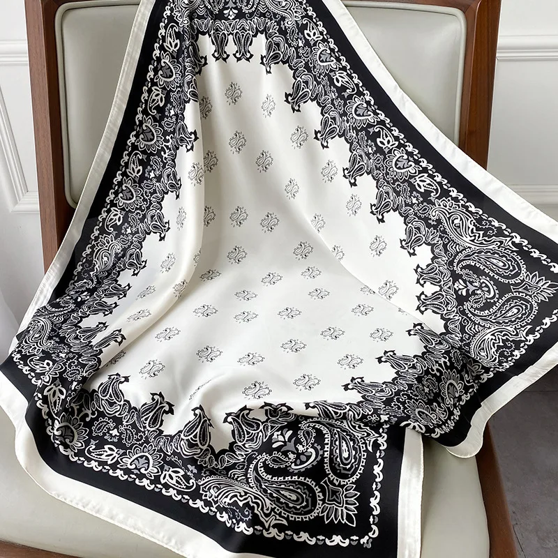 70 cm Luxus Druck Seide Quadrat Schal Frauen Hijab Haar Bands Halstuch Weibliche Satin Schal Band Stirnband Mode Wraps Bandana – Detail 2
