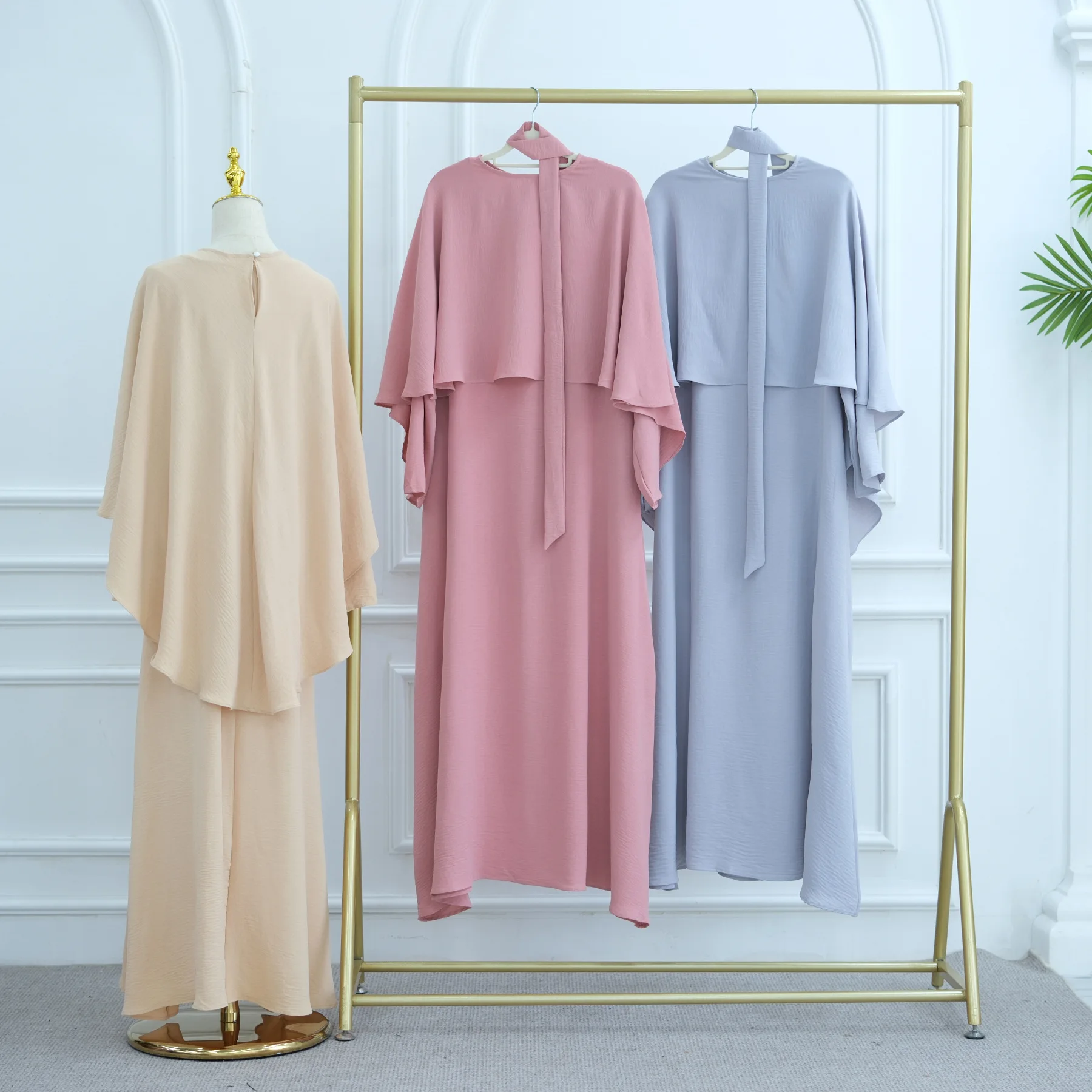 

Dubai Muslim Modest Women Hijab Dress Two Piece Set Cloak Top Abaya Kaftan Jalabiya Islam Clothing Femme Musulmane Ensembles New