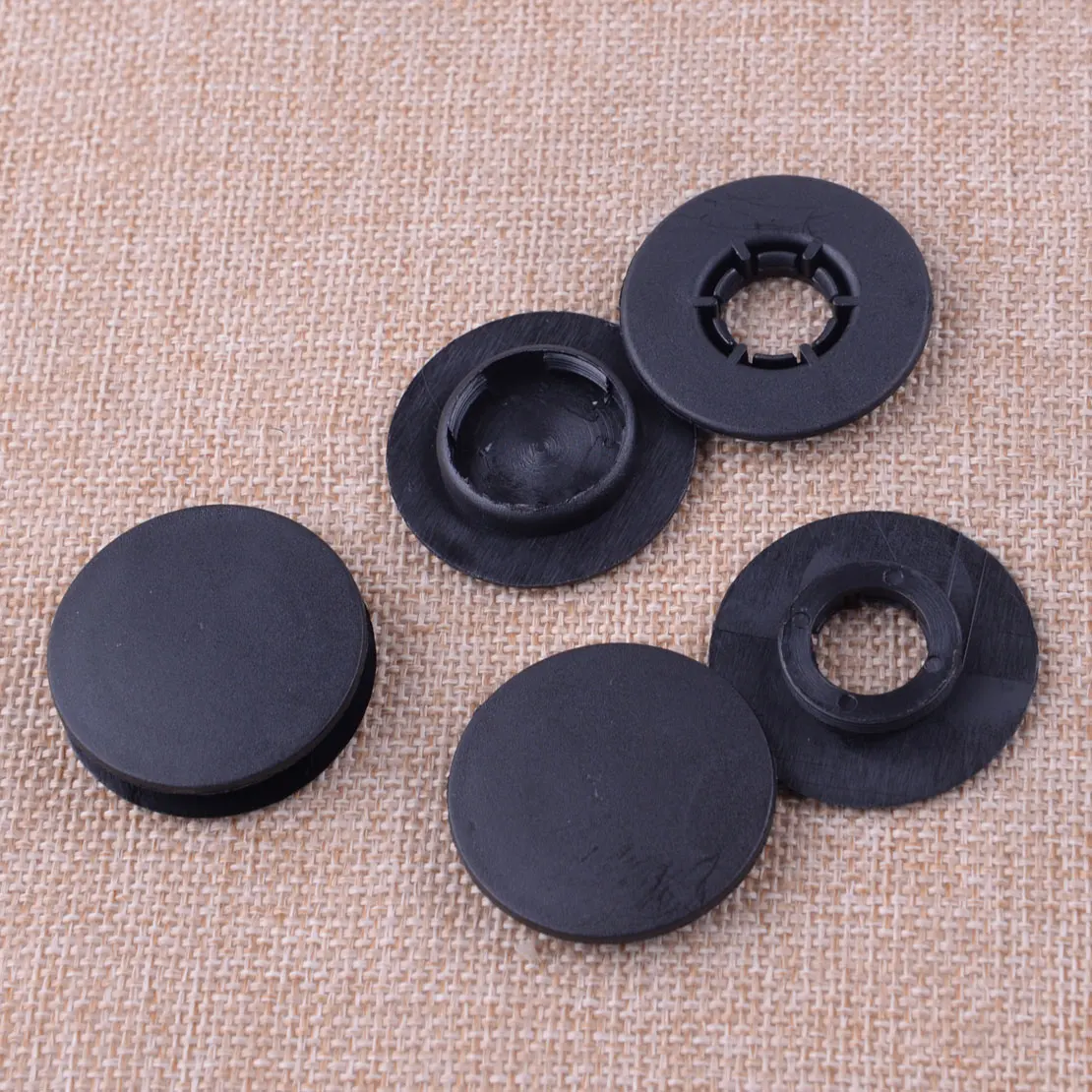 4Pcs Black Plastic Accessories Car Mat Grips Carpet Floor Fixing Clips Clamps Cap 3.6 cm Fit for MERCEDES-BENZ BQ6680520