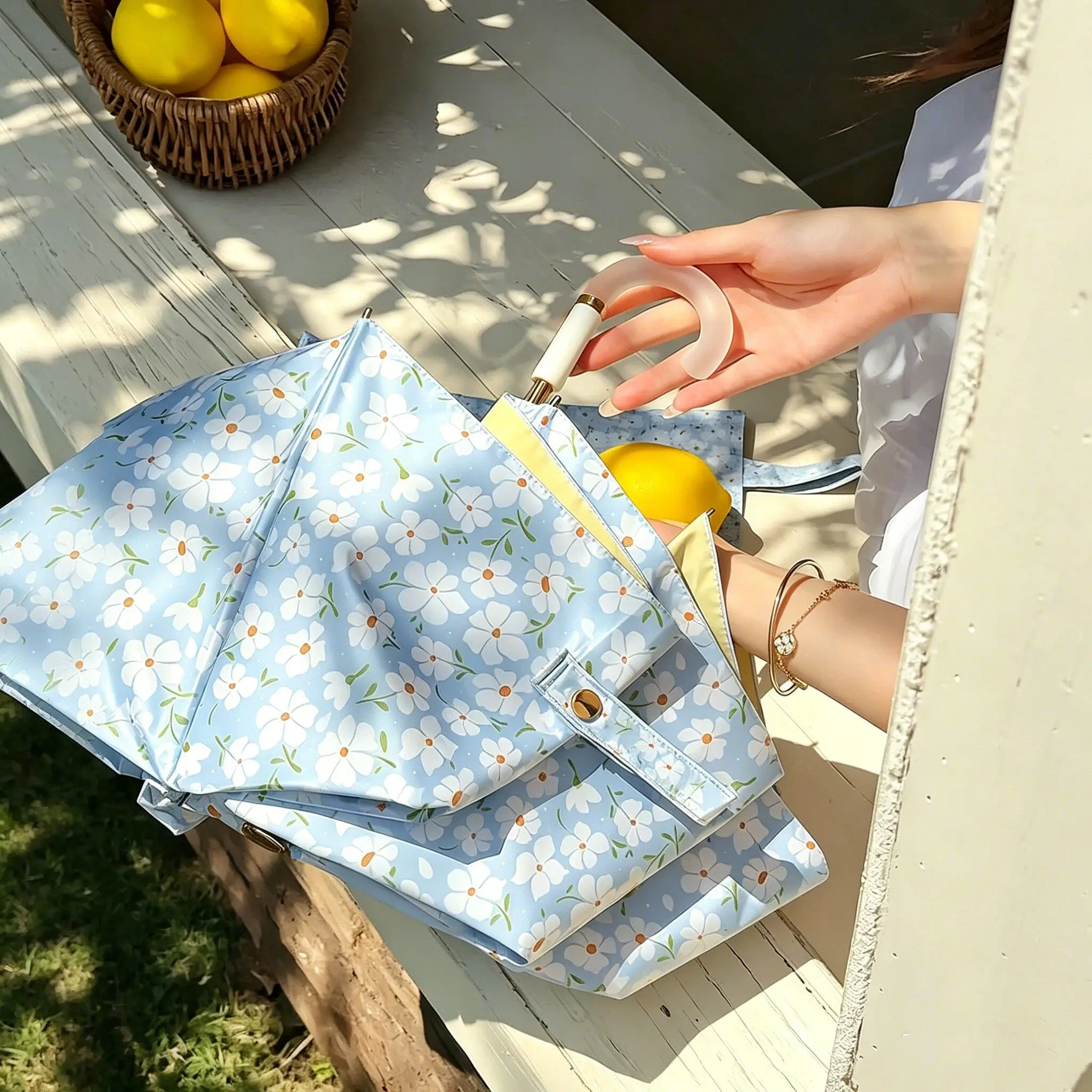 

Blue Floral Portable Umbrella Women's Large Size Sunshade Rainproof High Aesthetic Value for Schooling Manual Carbon Fiber