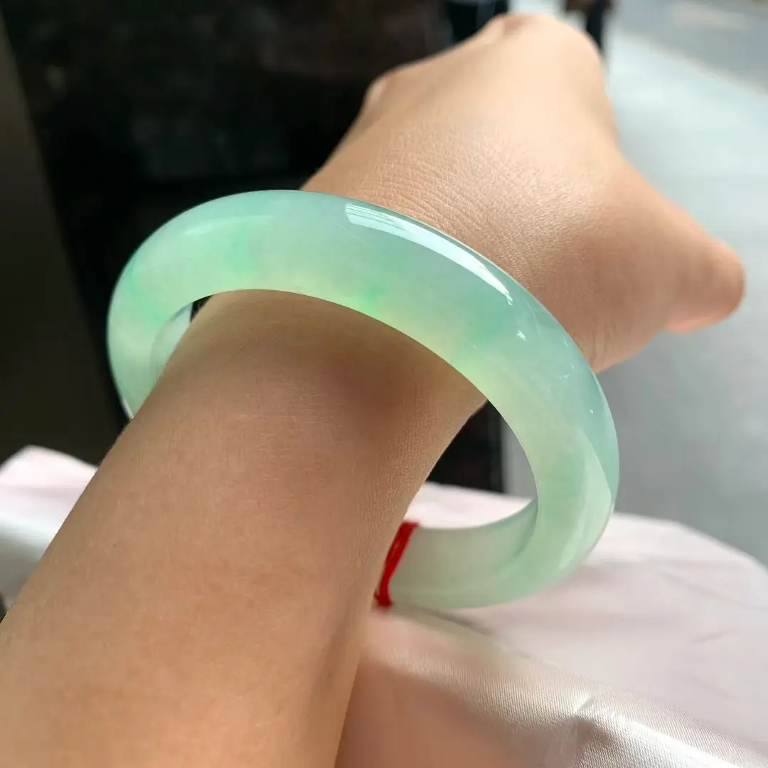 Full color sweet fruit green jadeite bracelet girl style Myanmar natural positive circle jade bracelet ice through glue