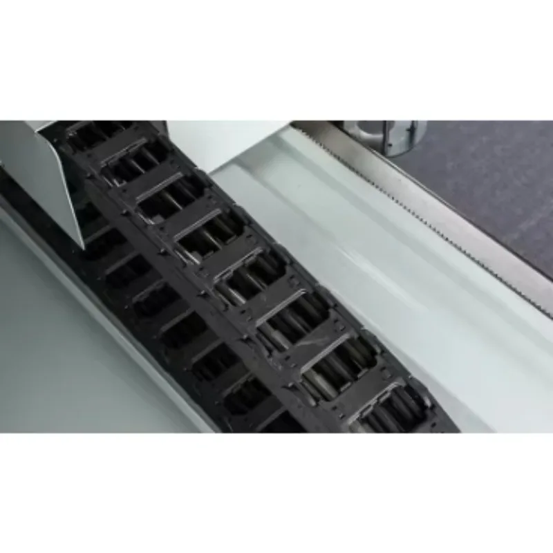 آلة قطع التحكم العددي الأوتوماتيكية لسجادة مقعد السيارة