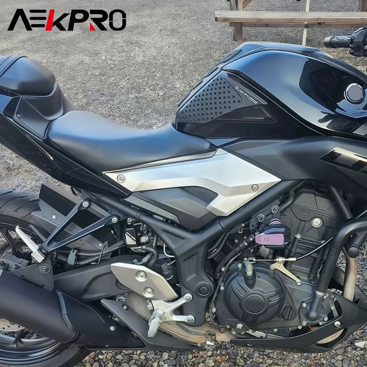 mt03 mt07 Motorcycle 3D Fuel Tank Pad Stickers Protector For MT-03 MT-07 MT03 MT07 Anti Slip Decoration Body Decals Accessories