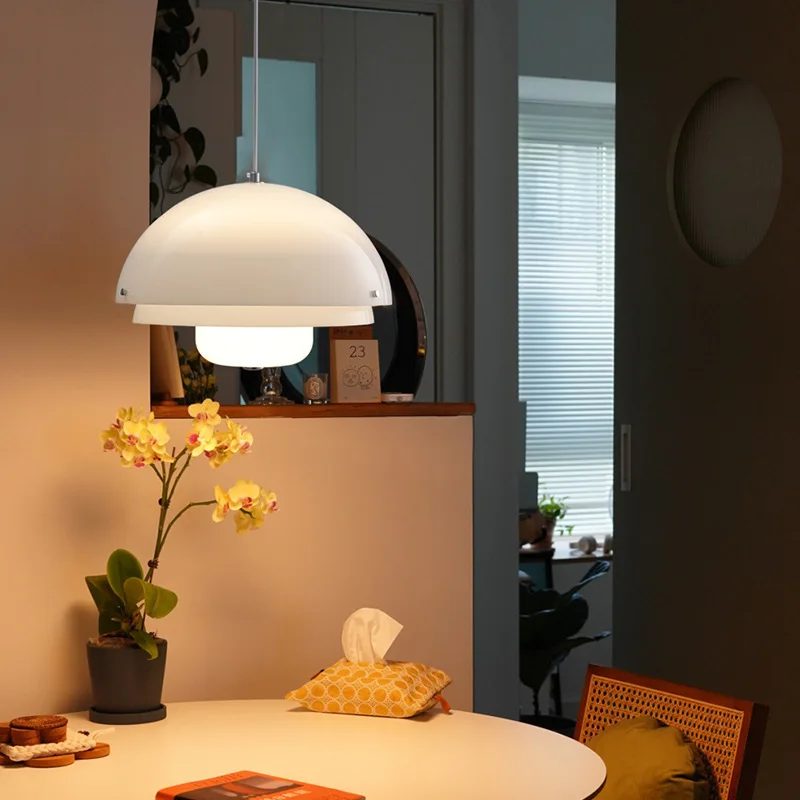 

Internet celebrity Bauhaus style dining chandelier modern simple milk color restaurant bedroom bedside cafe bar small chandelier
