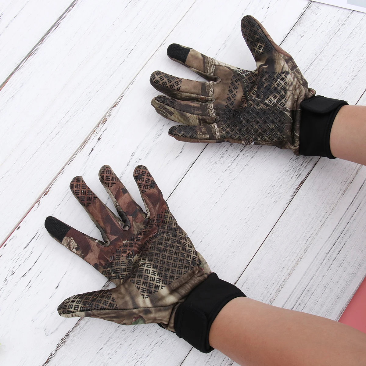 

Warm Fleece Gloves Windproof Thermal Cycling Touchscreen Compatible Hook Loop Adjustable Outdoor Gift for Friends