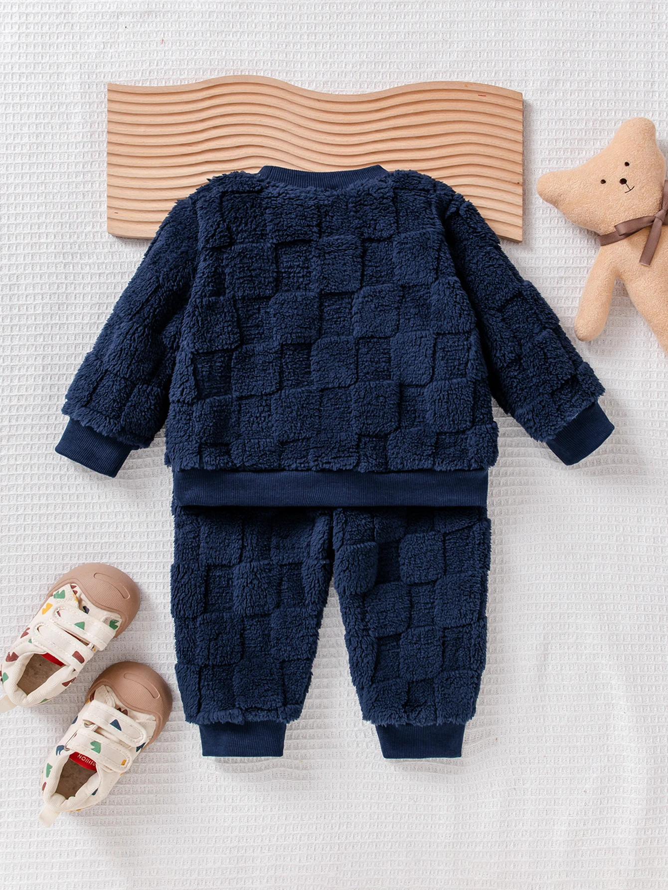 Tibetan Blue Bear Patchwork Children's Coral Fleece Home Clothes Boys Autumn Winter Thick Warm Pyjamas Set