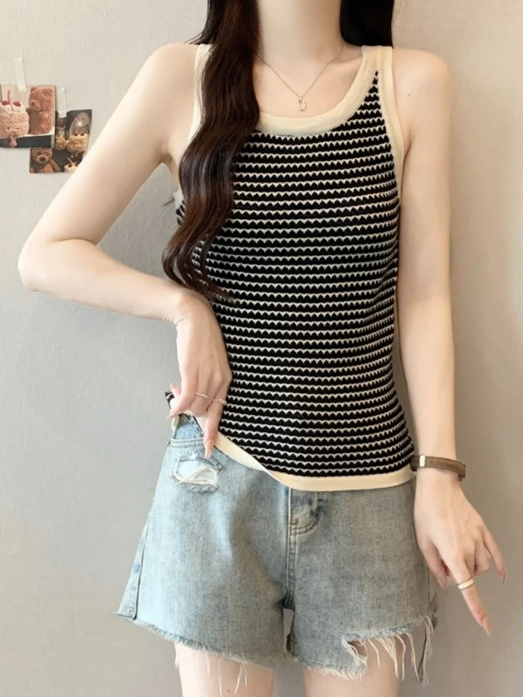 Gilet con cinturino lavorato a maglia a righe da donna Estate di grandi dimensioni Grasso MM Sensazione di fascia alta Strato base Abbigliamento interno Top Svel