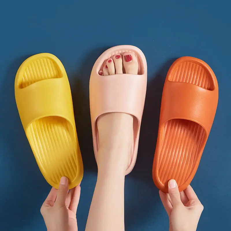 2023 New Slippers Women's Indoor Bathroom Bathing Couples Home A Word Men Sandals