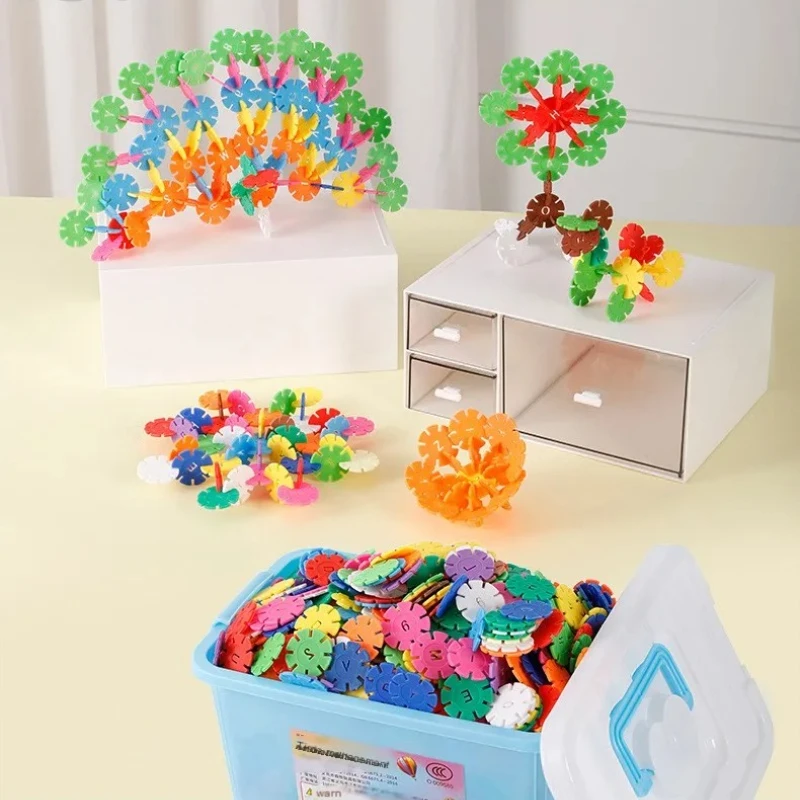 Inserti in plastica per puzzle Fiocco di neve Building Block Giocattoli Touch Creative per ragazzi e ragazze che sviluppano l'immaginazione dei bambini