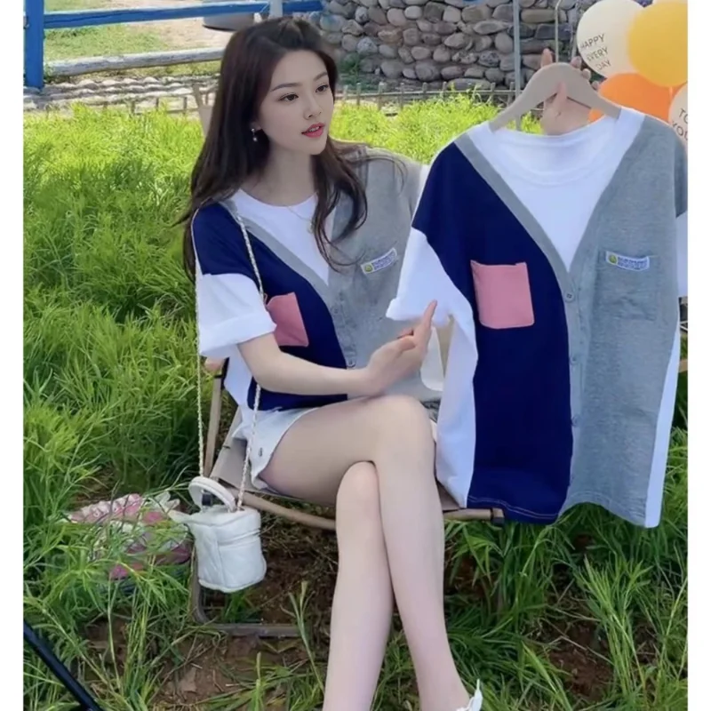 Short-sleeved Loose Fake Two-piece T-shirt for Women 2025 Summer Color-blocked Splicing Top Fashionable Shirt