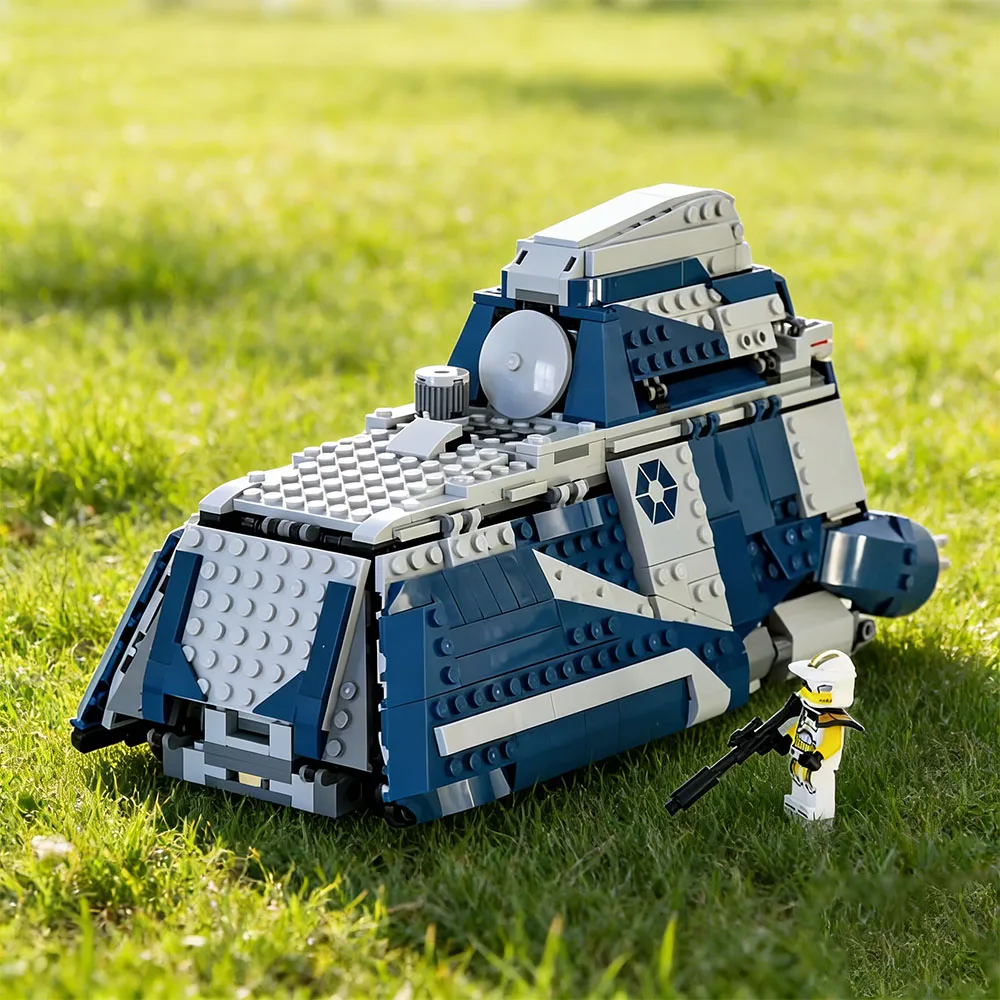 

Конструктор MOC 976 деталей: Космический корабль MTT (Модификация) из фильма «Звездные войны», военный космический корабль, строительные блоки, подарки для праздников и вечеринок